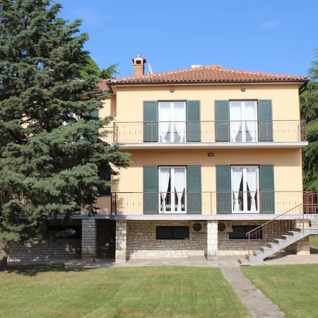 Apartman Mulini With Parking