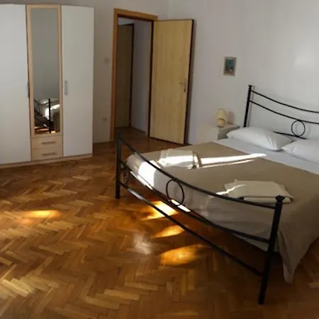 Mulini With Parking Apartment *