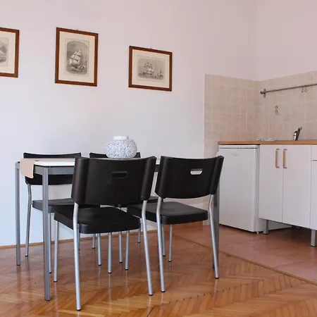 Mulini With Parking * Rovinj