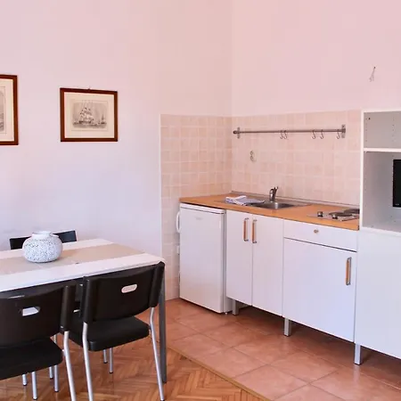 Mulini With Parking Apartment *