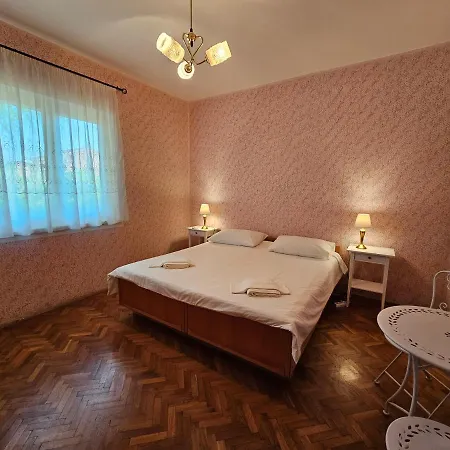 Apartment Mulini With Parking Rovinj