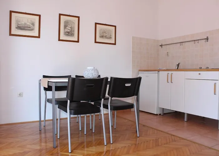 Mulini With Parking * Rovinj